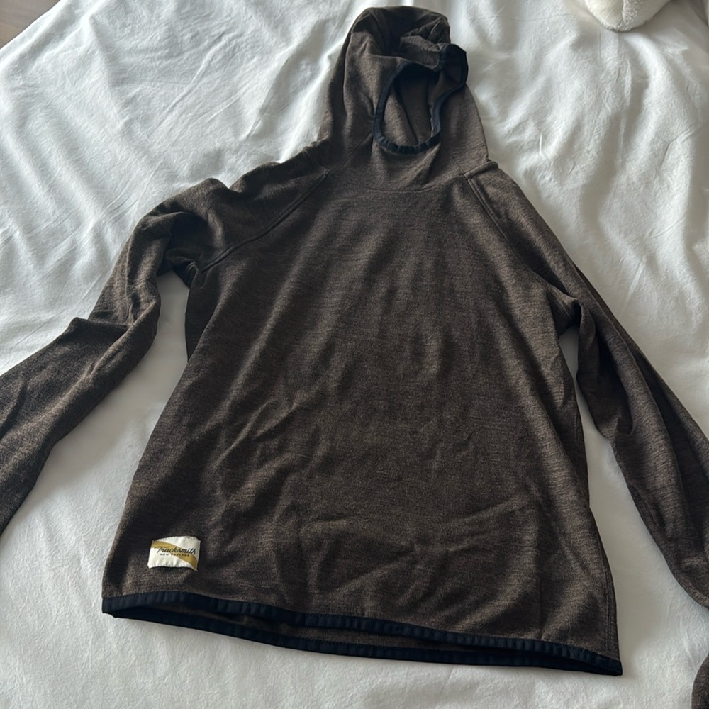 Tracksmith hooded Downeaster - women’s XS - brand new